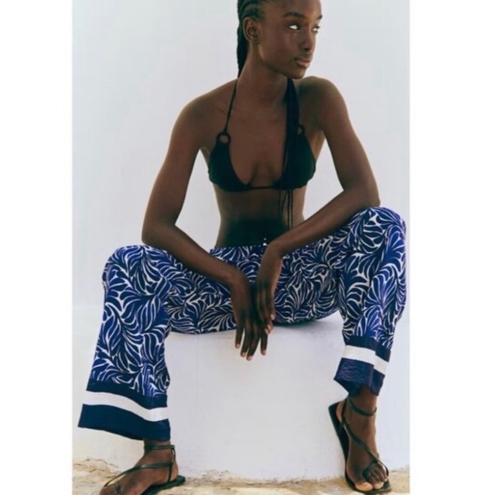 H&M Blue and White Silky Patterned Wide Leg Pants